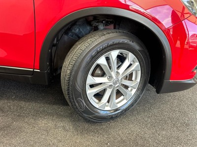 2015 Nissan X-Trail - Thumbnail