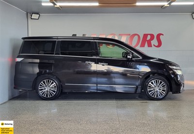 2018 Nissan Elgrand - Thumbnail