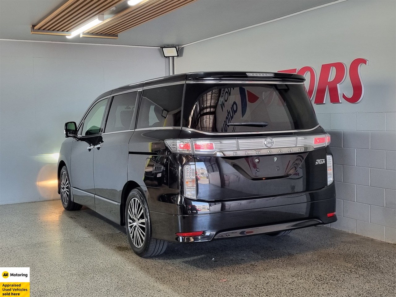 2018 Nissan Elgrand