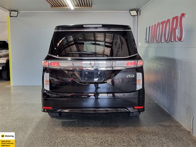 2018 Nissan Elgrand - Thumbnail