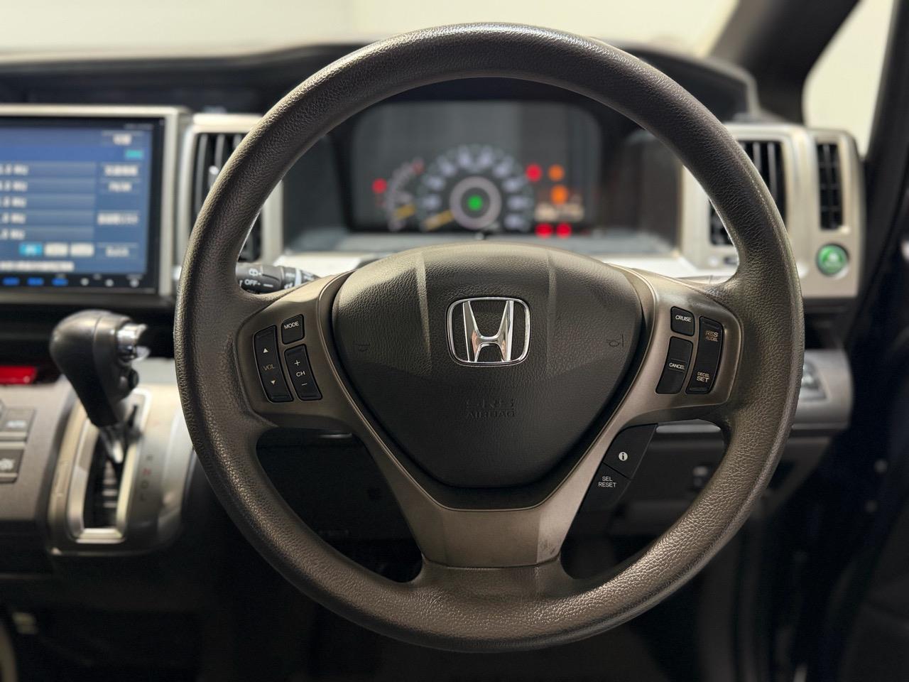 2014 Honda STEPWAGON