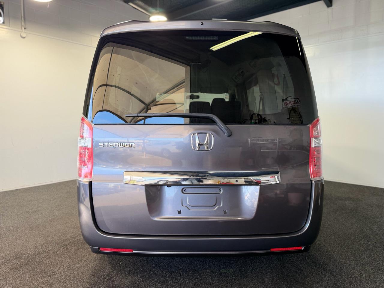 2014 Honda STEPWAGON