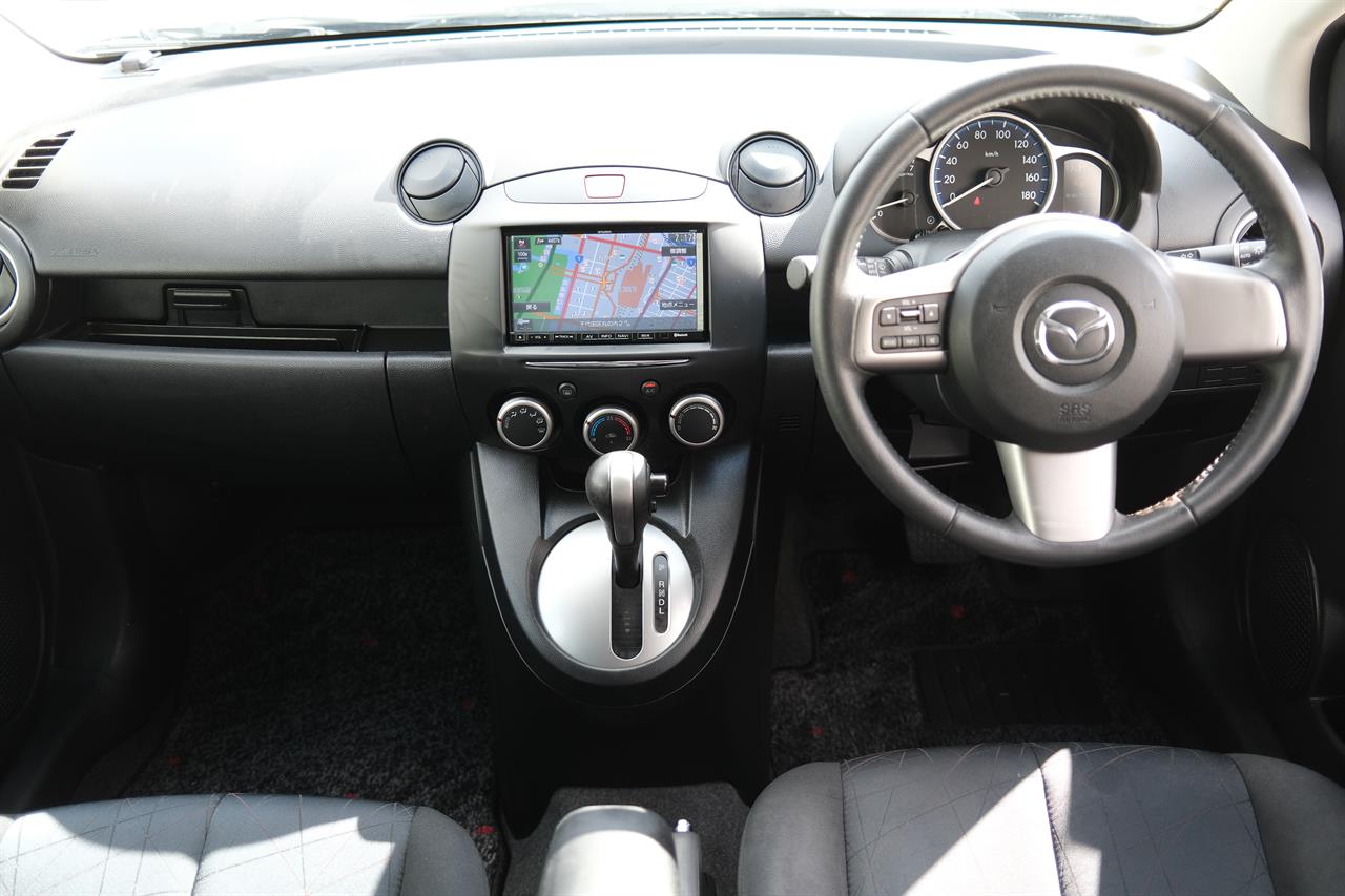 2012 Mazda Demio