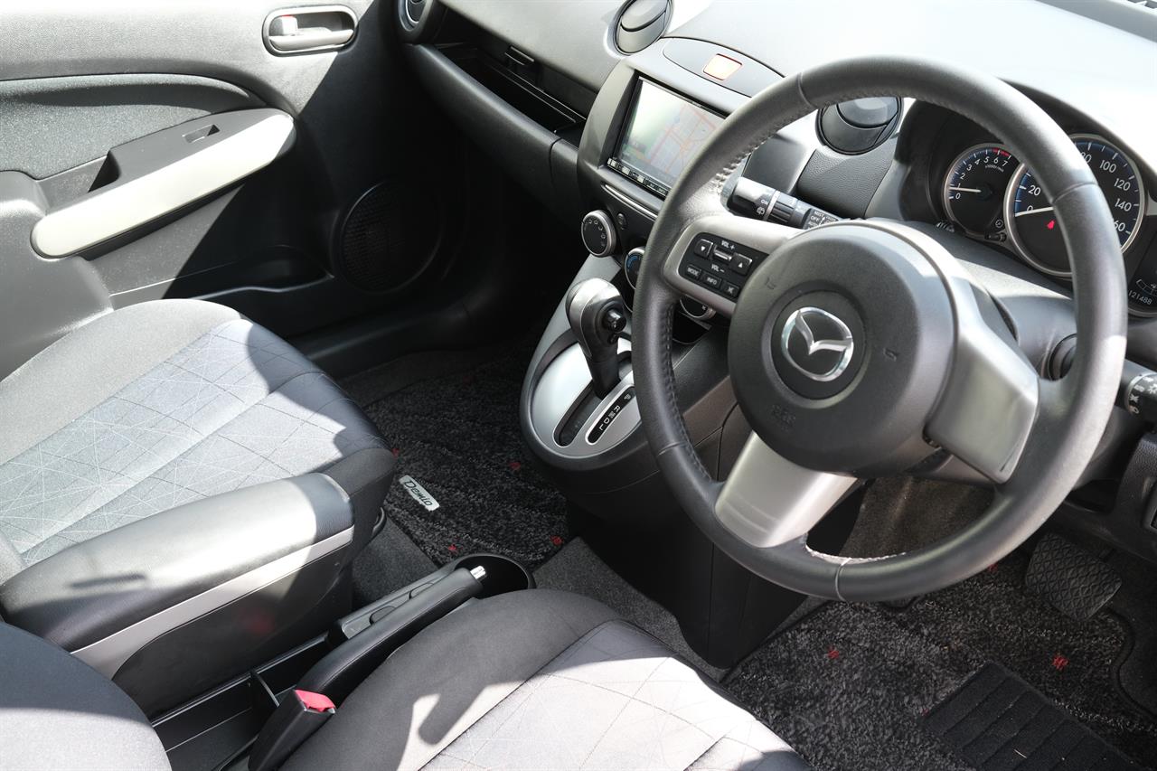 2012 Mazda Demio