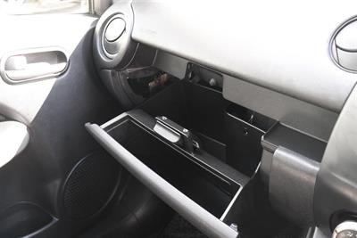 2012 Mazda Demio - Thumbnail