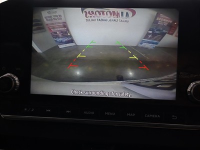 2022 Mitsubishi Outlander - Thumbnail