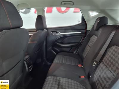 2023 MG ZS - Thumbnail