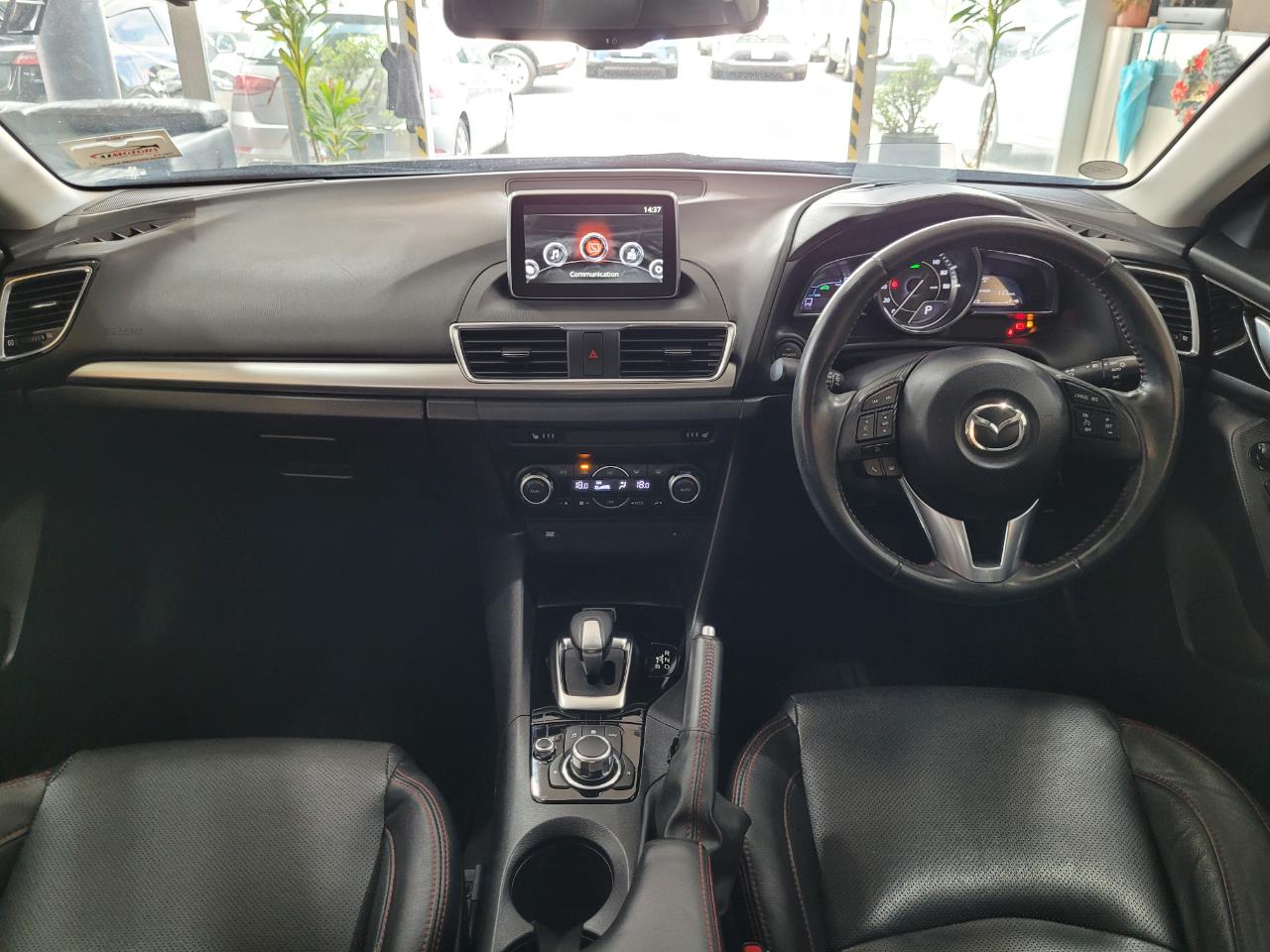 2013 Mazda Axela