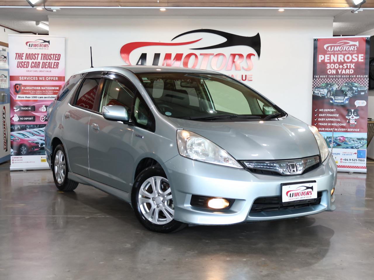 2013 Honda FIT SHUTTLE HYBRID