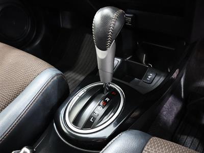 2013 Honda FIT SHUTTLE HYBRID - Thumbnail