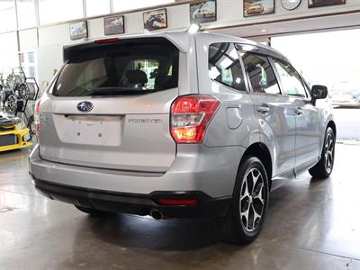 2015 Subaru Forester - Thumbnail