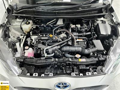 2021 Toyota Yaris - Thumbnail