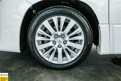 2013 Toyota Vellfire - Thumbnail