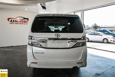 2013 Toyota Vellfire - Thumbnail