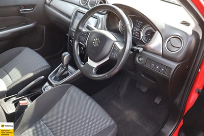 2022 Suzuki Vitara - Thumbnail