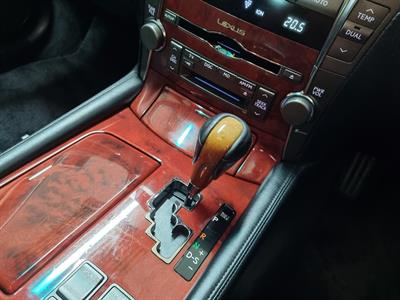 2007 Lexus LS 460 - Thumbnail