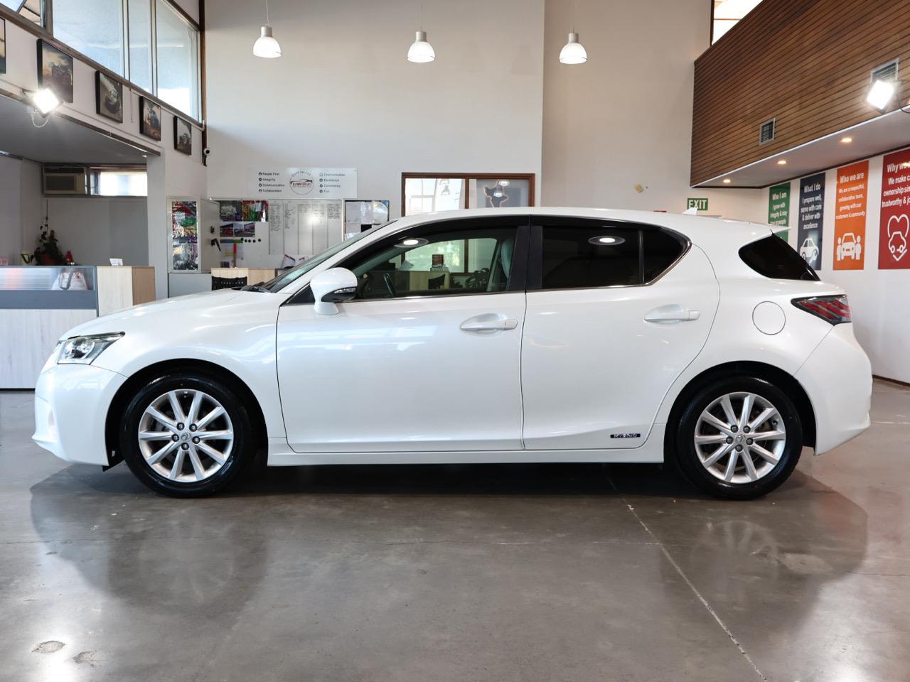 2013 Lexus CT 200h