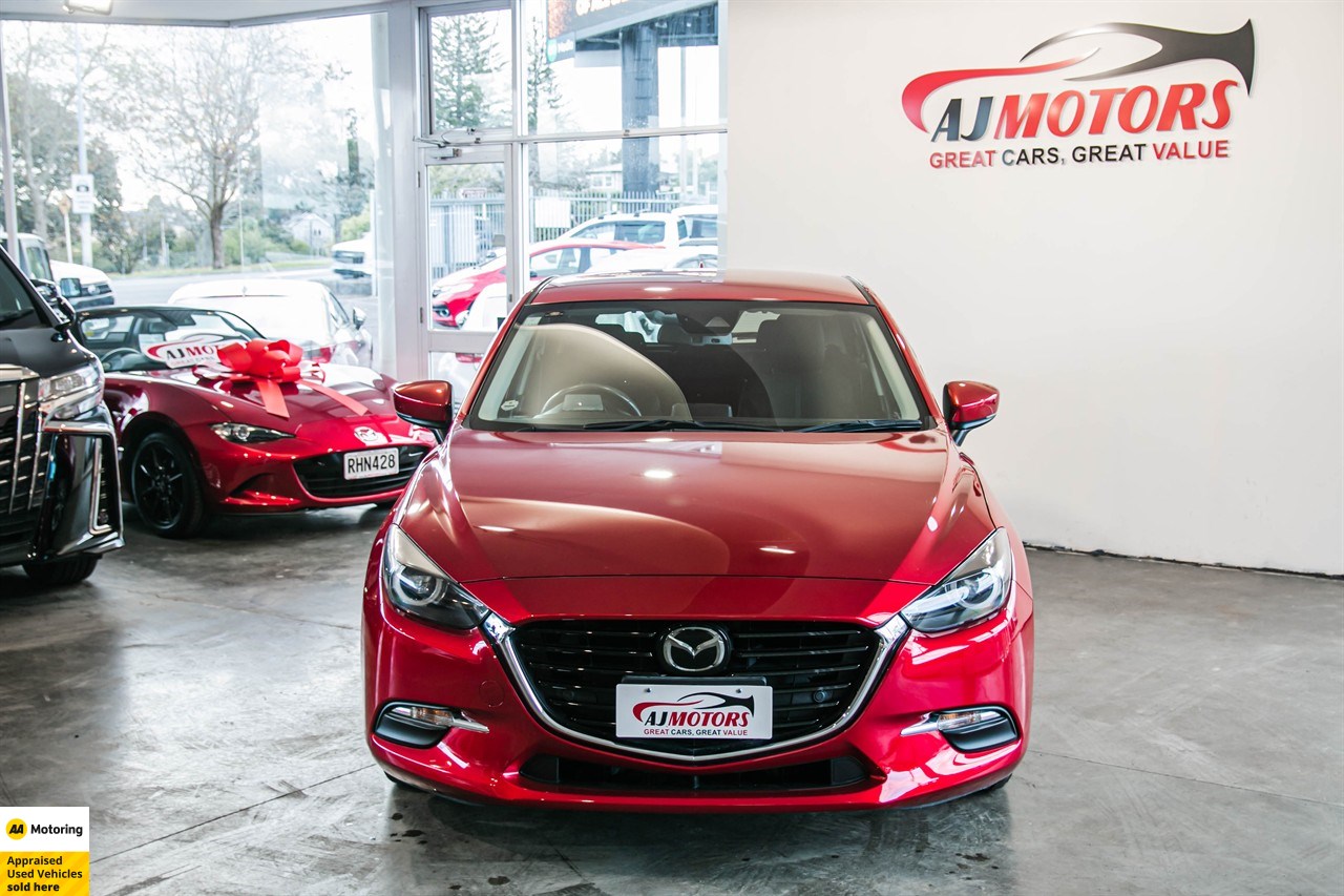 2016 Mazda Axela