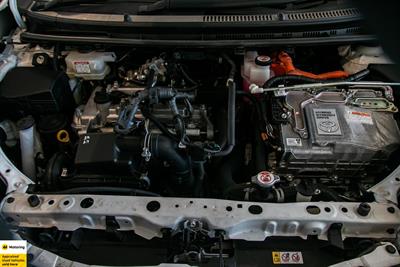 2019 Toyota Aqua - Thumbnail