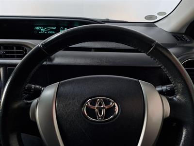 2012 Toyota Aqua - Thumbnail