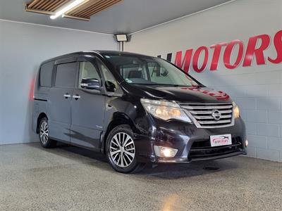 2014 Nissan Serena - Thumbnail