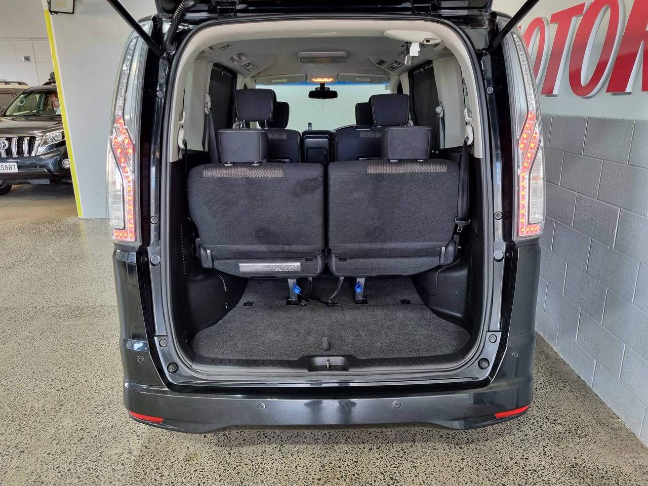 2014 Nissan Serena