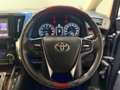 2015 Toyota Vellfire - Thumbnail