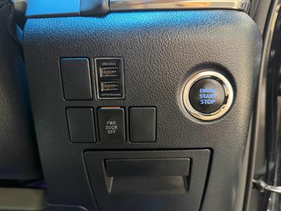 2015 Toyota Vellfire - Thumbnail
