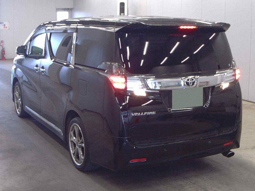 2015 Toyota Vellfire