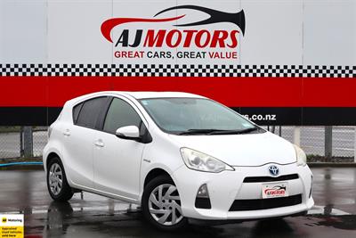 2013 Toyota Aqua - Thumbnail