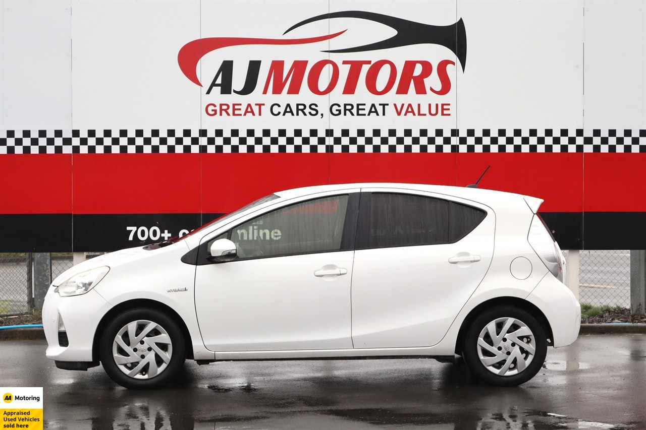 2013 Toyota Aqua