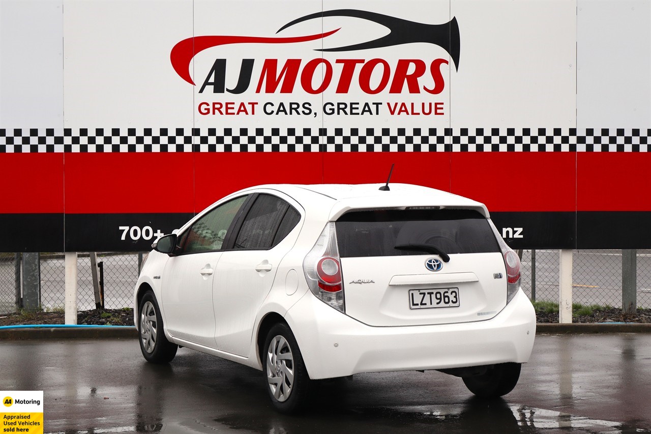 2013 Toyota Aqua