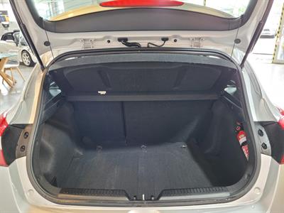 2013 Hyundai i30 - Thumbnail