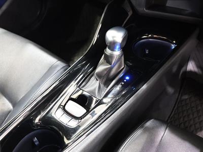 2018 Toyota C-HR - Thumbnail