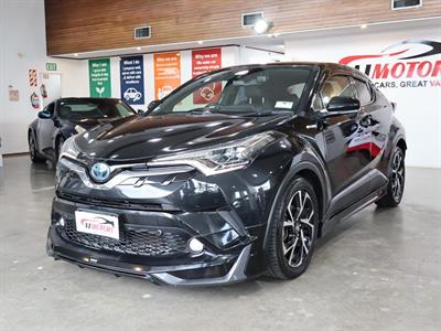 2018 Toyota C-HR - Thumbnail