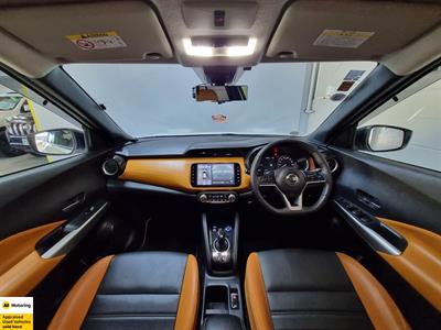 2021 Nissan Kicks - Thumbnail