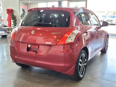 2014 Suzuki Swift - Thumbnail