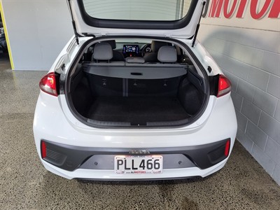2022 Hyundai IONIQ - Thumbnail