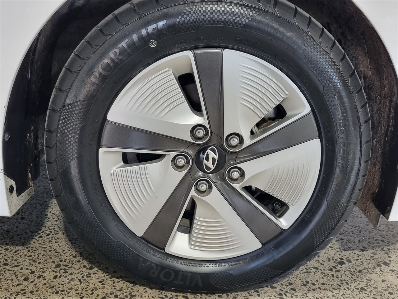 2022 Hyundai IONIQ