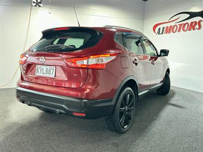 2017 Nissan Qashqai - Thumbnail