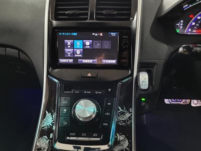 2015 Toyota Sai - Thumbnail