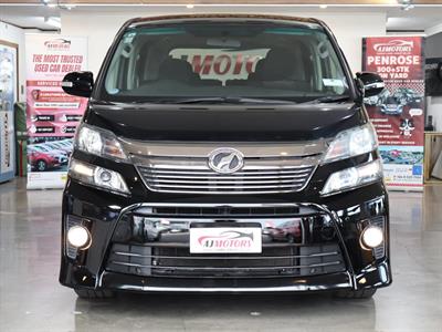 2013 Toyota Vellfire - Thumbnail
