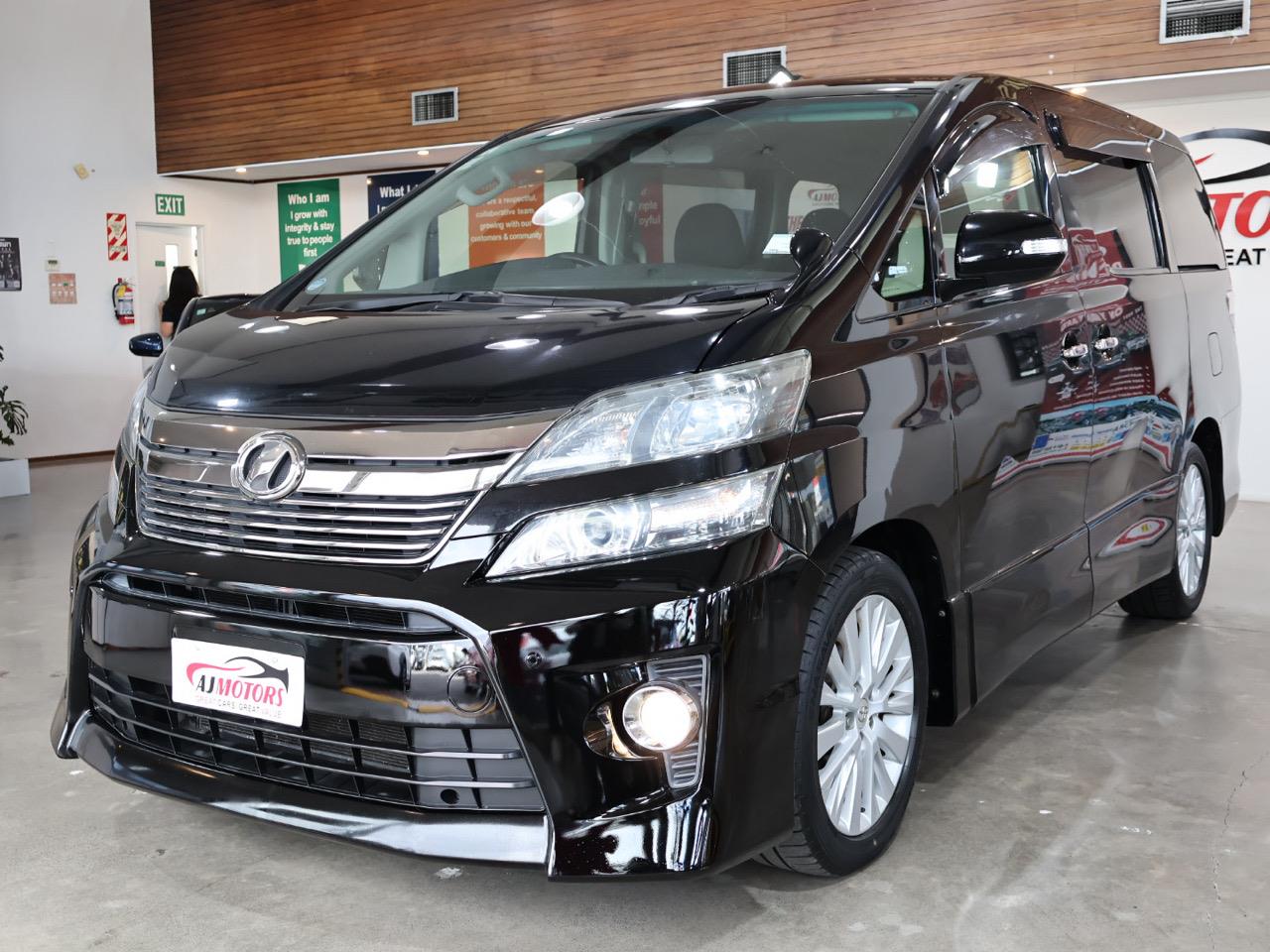 2013 Toyota Vellfire