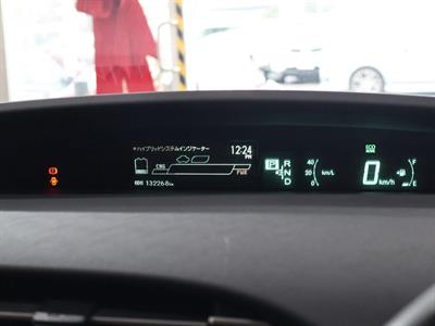 2013 Toyota Prius - Thumbnail