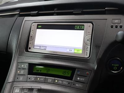 2013 Toyota Prius - Thumbnail
