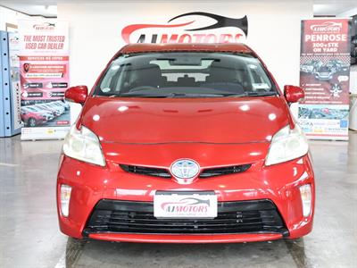 2013 Toyota Prius - Thumbnail
