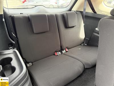 2021 Mitsubishi Outlander - Thumbnail