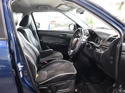 2015 Suzuki Swift - Thumbnail