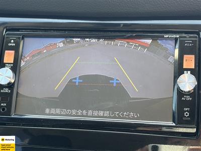 2015 Nissan X-Trail - Thumbnail