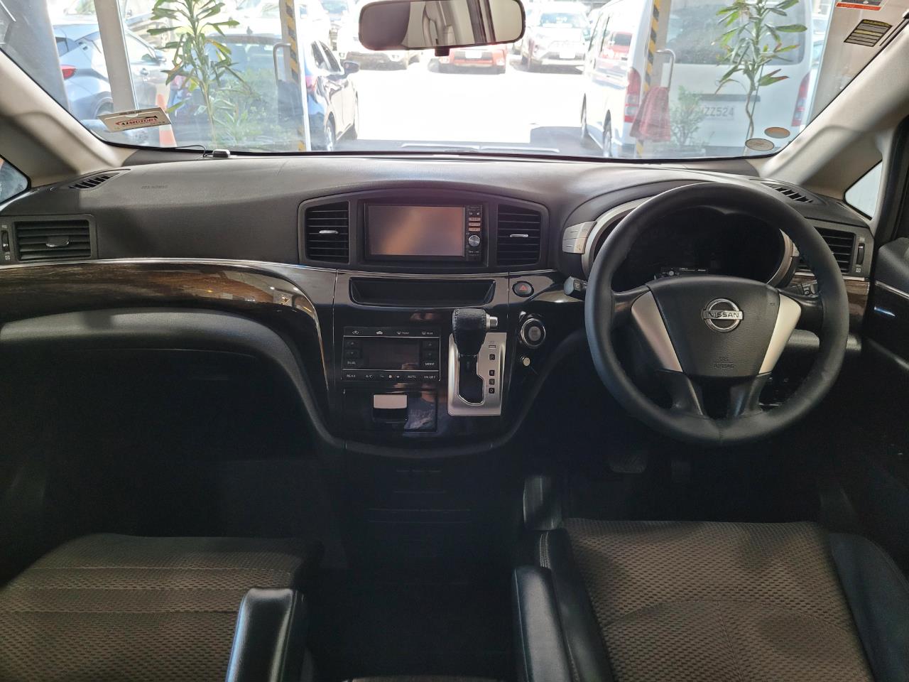 2012 Nissan Elgrand